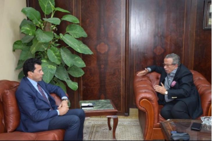 عمرو الجنايني وأشرف صبحي عمرو الجنايني وأشرف صبحي